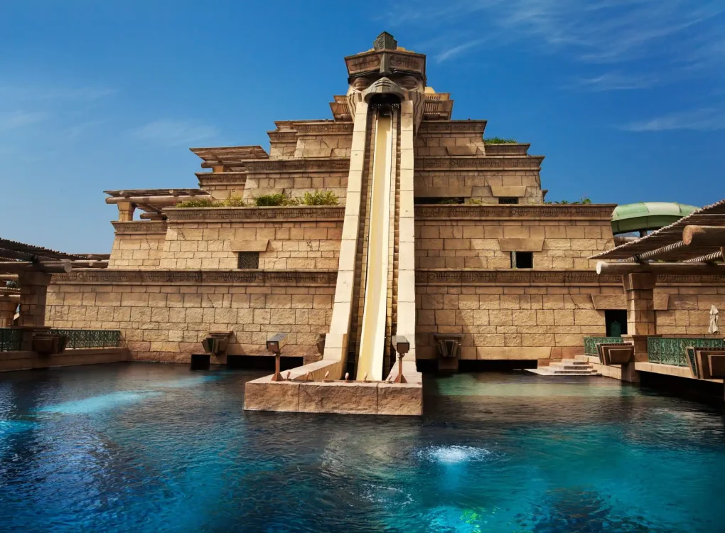Aquaventure Waterpark.